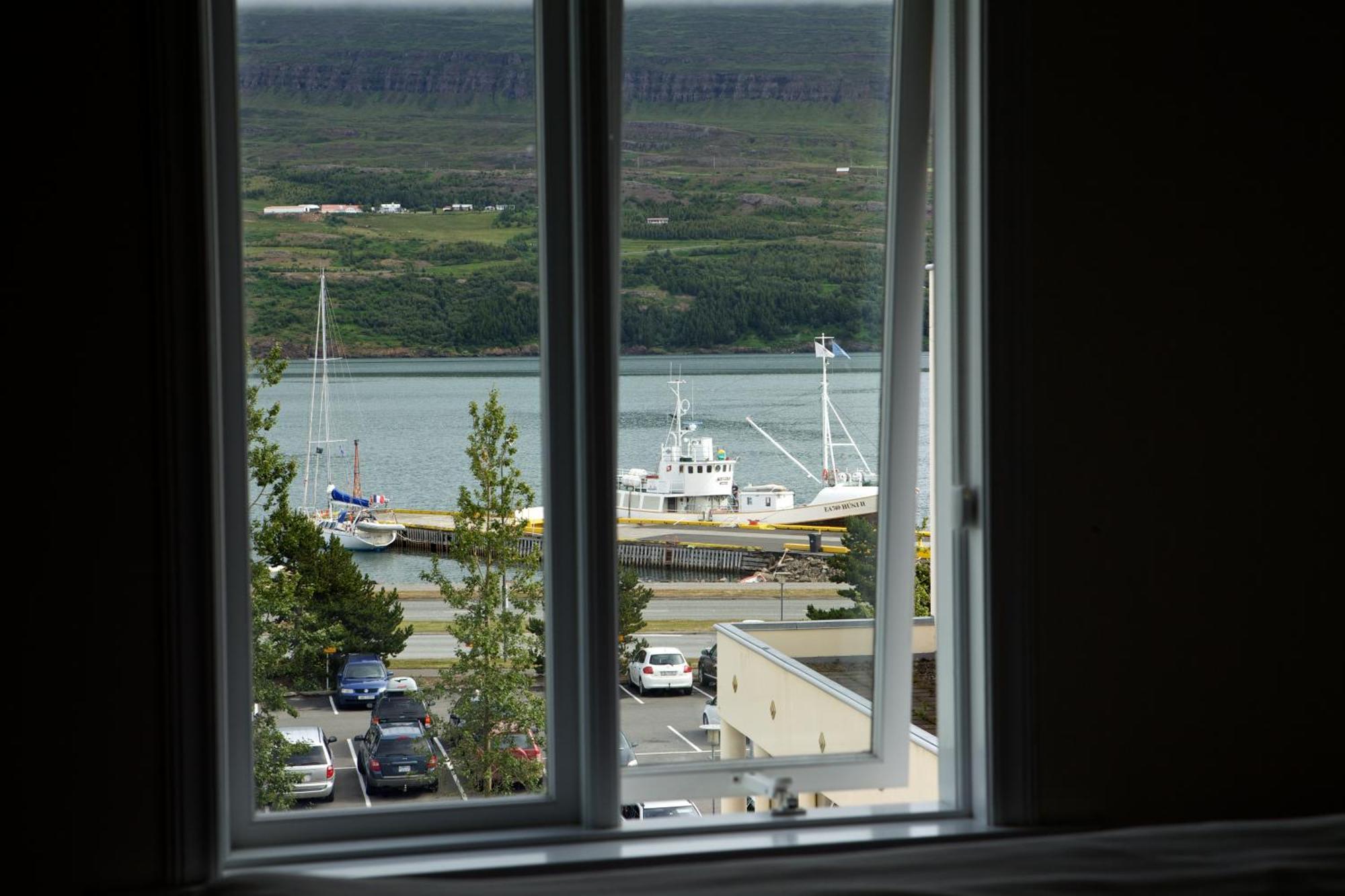 Ostello Akureyri Backpackers Esterno foto
